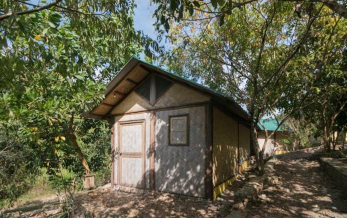 Busuanga Backpackers Vandrarhem Concepcion  Exteriör bild